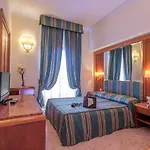 Raeli Lazio 3* Róma