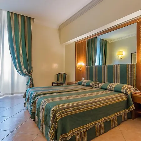 Raeli Lazio Hotel 3*