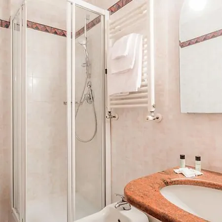 Raeli Lazio Hotel Rome