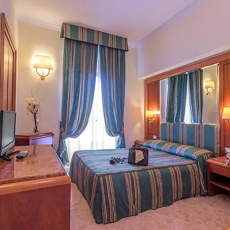 ラエリ ラツィオ 3* ローマ